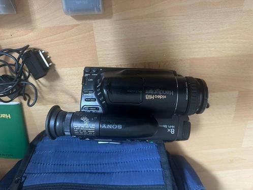Sony CCD-TR705E Video8 camera, Verzamelen, Foto-apparatuur en Filmapparatuur