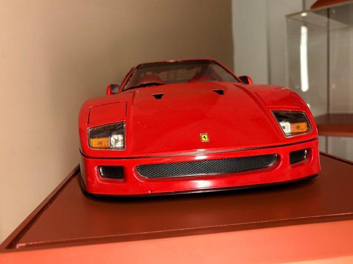 Pocher 1:8 - Modelauto - Ferrari F40, Hobby & Loisirs créatifs, Voitures miniatures | 1:5 à 1:12