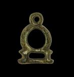 Keltisch Bronzen amulet. Uitstekende staat. (Zonder