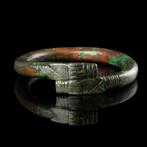 Viking periode Brons Bracelet, Sköll en Hati wolfkoppen, Antiek en Kunst
