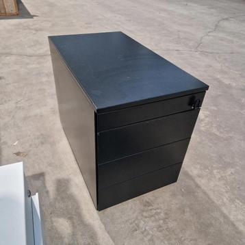 Ladeblok 4-lades staal zwart B427xD750xH595 mm gebruikt