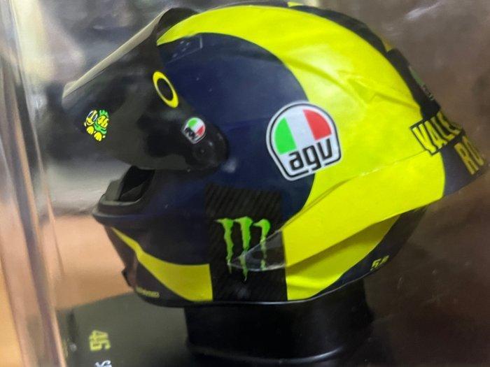 Altaya, Schuco 1:18 - Model motorfiets (2) - Valentino Rossi, Hobby & Loisirs créatifs, Voitures miniatures | 1:5 à 1:12