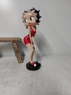 Statue, Betty Boop plays golf - 35 cm - polyresine