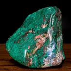 Natuurlijk smaragdgroen dioptaaskristal Gepolijste vrije