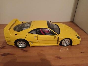 Pocher 1:8 - Voiture miniature - Ferrari F40 1/8 Pocher Gelb