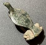 Romain antique Bronze Broche joliment ornée en fibule en, Antiek en Kunst