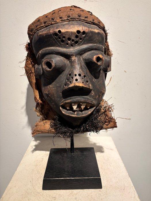 Dansmasker - Pende - Congo (Zonder minimumprijs), Antiek en Kunst, Kunst | Niet-Westerse kunst