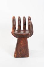 Stoel - Teak - Sedia in de vorm van een hand.
