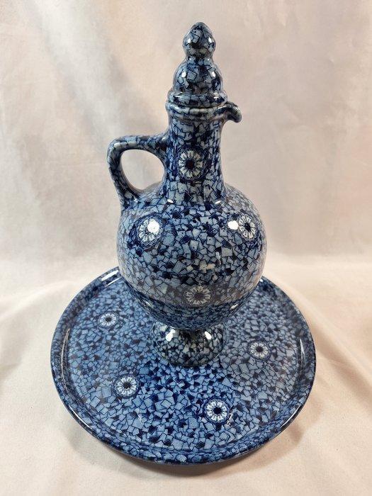 Petrus Regout - Service à liqueur (2) - likeurkan op blad -, Antiek en Kunst, Antiek | Glaswerk en Kristal