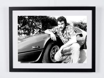 Magnum, P.I. - Classic TV - Tom Selleck (Thomas Magnum) and