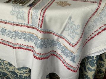 Fin de Napoléon III, linge de table en lin de lEmpire avec