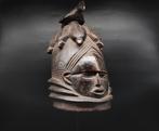 Magnifique casque - mende - Sierra Leone (Sans Prix de