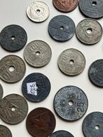 België. Lot of 216 Old Belgium coins; Leopold II, Albert I, Postzegels en Munten