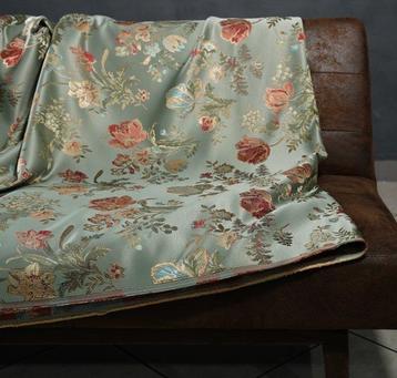Meesterwerk van elegantie: stoffering in San Leucio-stijl -