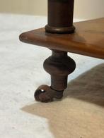 Kast - Antieke Houten Kast met Marmeren Bovenblad - Hout,