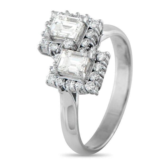 Bague Bague en diamant platinum 1,74 ct, Platine - 1.74ct., Handtassen en Accessoires, Ringen