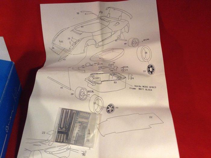 ABC - Carlo Brianza 1:43 - Voiture de sport miniature - ref., Hobby en Vrije tijd, Modelauto's | 1:5 tot 1:12