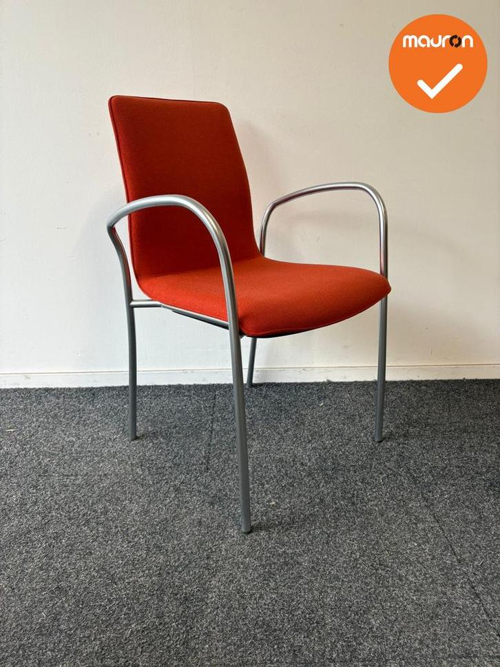 Kusch & Co Ona Plaza - Vergaderstoel Oranje Gestoffeerd - Vi, Zakelijke goederen, Kantoor en Winkelinrichting | Kantoormeubilair en Inrichting