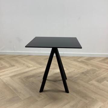 Tweedehands Design Pedrali Arki 4 tafel, (hxbxd) 72x69x69