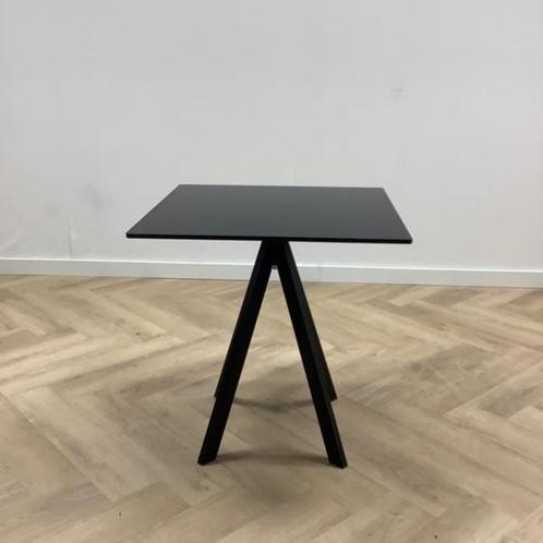 Tweedehands Design Pedrali Arki 4 tafel, (hxbxd) 72x69x69, Huis en Inrichting, Tafelonderdelen, Gebruikt, Metaal