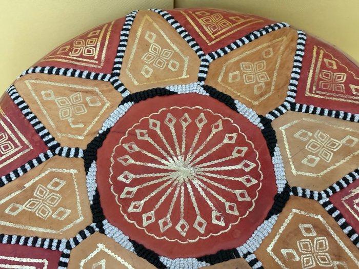 Artigianato marocchino - Poef - Leder - Leer, Antiek en Kunst, Curiosa en Brocante