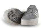 Adidas Sneakers in maat 42 Grijs | 5% extra korting, Kleding | Dames, Sneakers, Grijs, Gedragen, Verzenden
