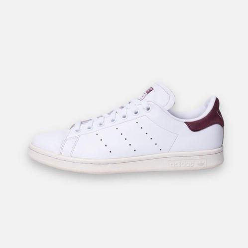 Adidas Stan Smith Maroon Heel - Maat 41.5, Kleding | Dames, Schoenen, Sneakers, Verzenden