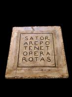 sculptuur, Quadrato Di Sator - 25 cm - mineralensteen