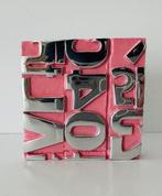 Karl Lagasse (1981) - GOD BLESS PINK - livraison DHL Express