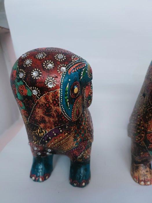 Decoratief ornament (2) - Beschilderde houten uilen - India, Antiek en Kunst, Kunst | Niet-Westerse kunst