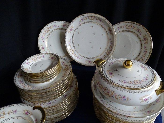 Limoges - Tafelservies (49) - Porselein, Antiek en Kunst, Antiek | Meubels | Tafels