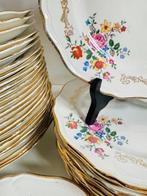 L AMANDINOISE - Eetservies (42) - Chic Table Service-, Antiek en Kunst