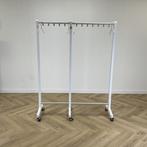 Cascando round20 garderoberek (hxb) 180x140 cm, wit - zilver, Gebruikt, Bureau