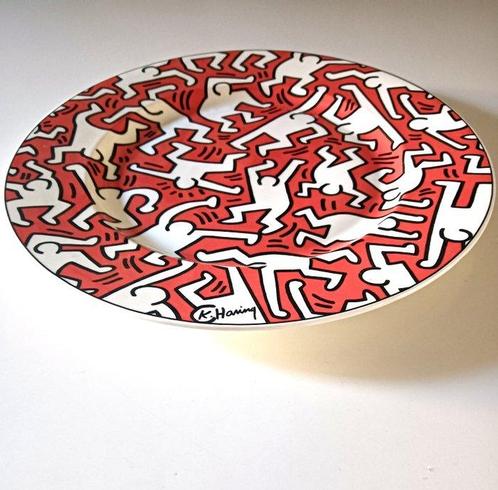 Keith Haring (1958-1990) - x Villeroy & Boch A Piece of Art, Antiek en Kunst, Kunst | Designobjecten