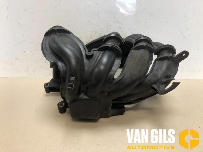 Inlaatspruitstuk Mazda 2. O224132, Autos : Pièces & Accessoires, Carrosserie & Tôlerie