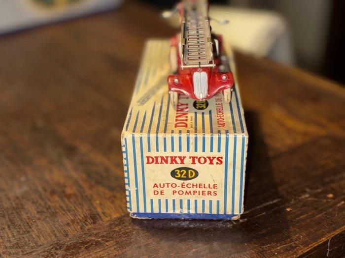 Dinky Toys - Model vrachtwagen - Dinky Toys 32 D Auto, Hobby en Vrije tijd, Modelauto's | 1:5 tot 1:12