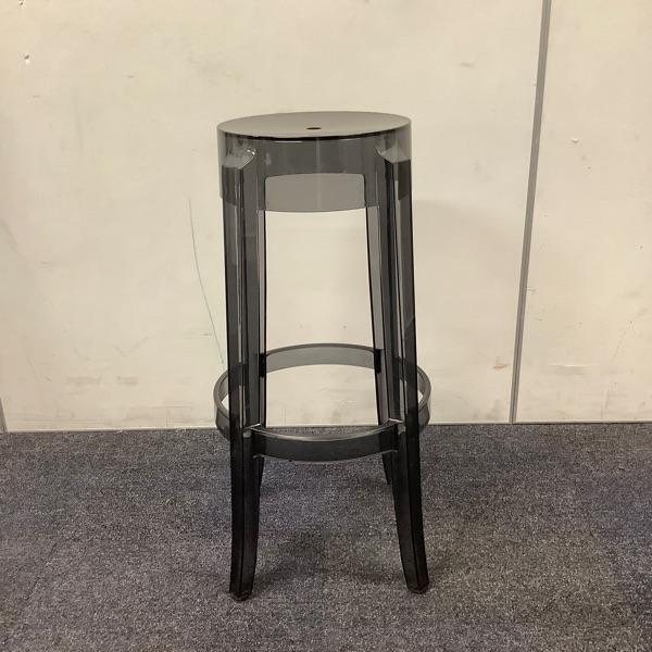 barkruk Kartell Charles Ghost, zithoogte 76 cm, transparant, Huis en Inrichting, Barkrukken, Gebruikt, Kunststof