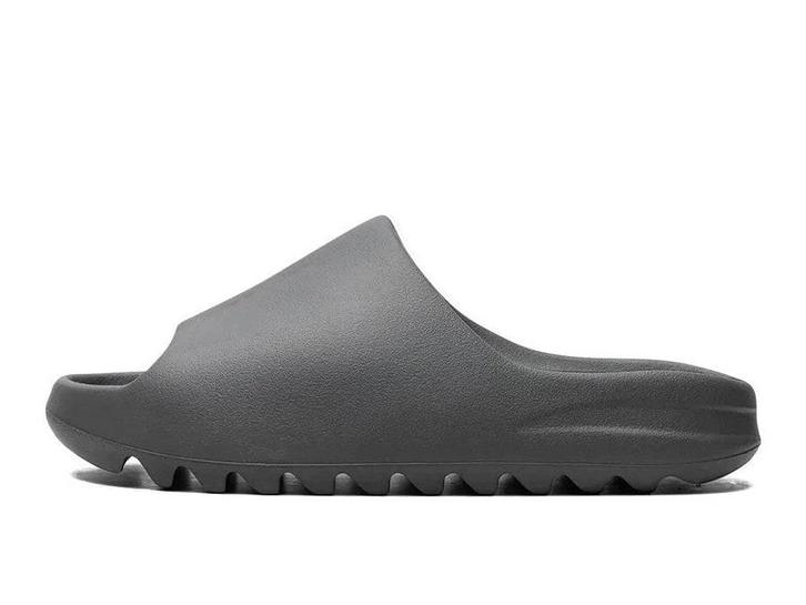 Adidas Yeezy Slide Slate Grey - Maat 42 EU, Kleding | Heren, Schoenen, Ophalen of Verzenden