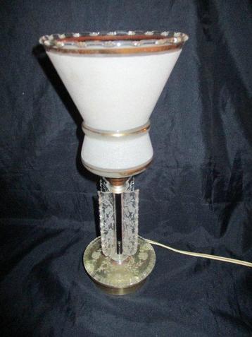 Lampe - Art Déco. Plexiglas, laiton vers 1945