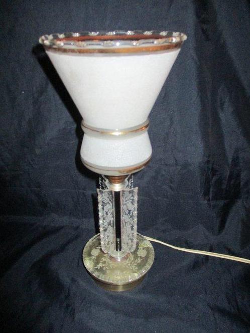 Lampe - Art Déco. Plexiglas, laiton vers 1945, Antiek en Kunst, Kunst | Designobjecten
