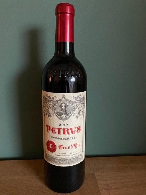 2019 Petrus - Pomerol - 1 Fles (0,75 liter), Verzamelen, Wijnen