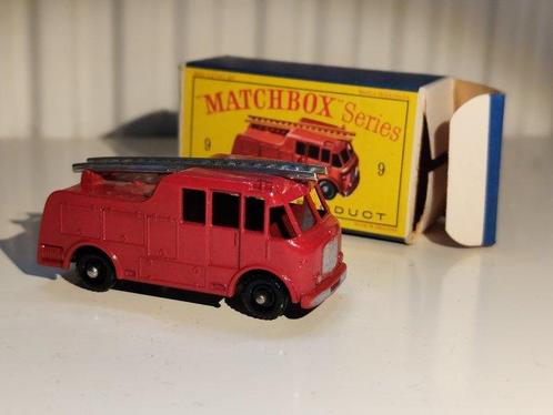 Matchbox 1:64 - Modelauto - Merryweather Marquis Series III, Hobby en Vrije tijd, Modelauto's | 1:5 tot 1:12
