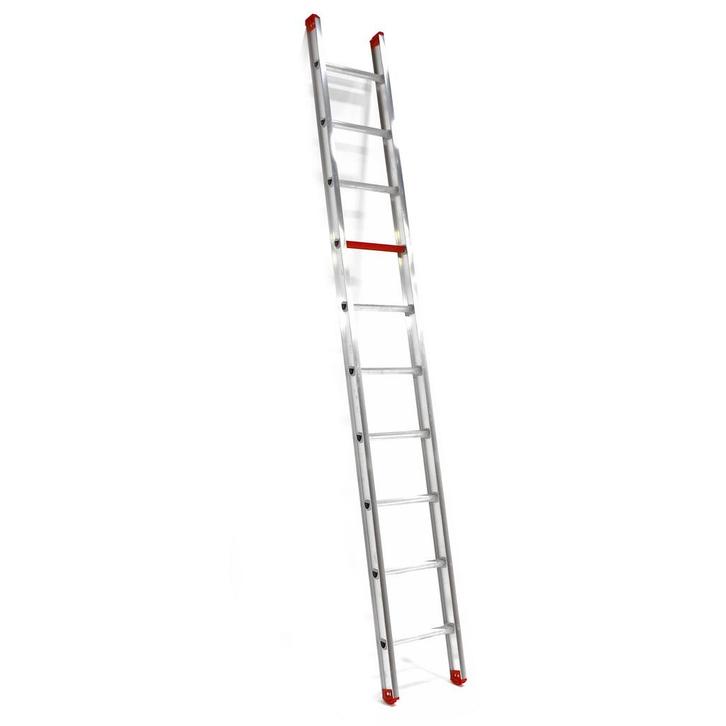 Gebruikte Enkel rechte ladder 10 treden, Doe-het-zelf en Bouw, Ladders en Trappen, Gebruikt, Ophalen of Verzenden
