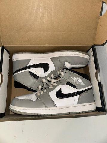 Air Jordan - Air Jordan 1 Mid - Sneakers - Maat: EU 44