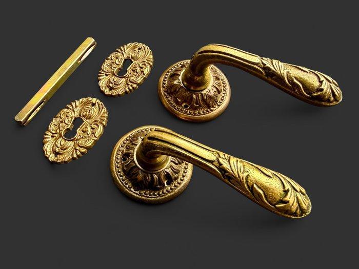 Rococo stijl Deurklink - 1920-1930 - Massief messing, Antiek en Kunst, Curiosa en Brocante