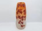 Verrerie de Leune - Vaas - Glas - Emaille decoratie met