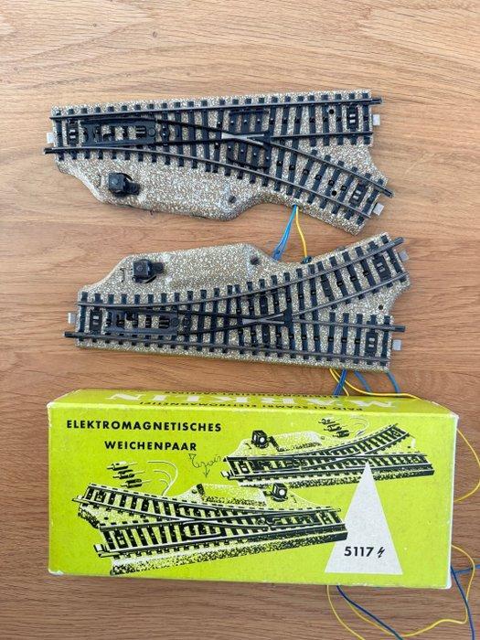 Märklin H0 - 5202, 5117, 5106, 5200 - Voie ferrée pour, Hobby & Loisirs créatifs, Trains miniatures | HO