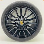 Porsche 997 2/4  19inch SportDesign Uni zwart met banden 8MM, Auto-onderdelen, Banden en Velgen, Gebruikt, Banden en Velgen, 305 mm