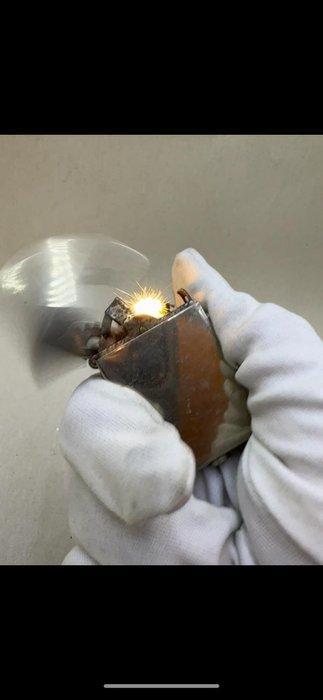 H W - Aansteker - Messing, Verzamelen, Rookartikelen, Aanstekers en Luciferdoosjes