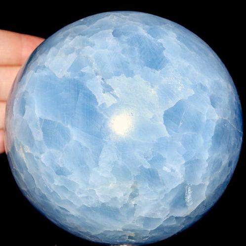 Sphère de calcite bleue : améliorez la relaxation et créez, Collections, Minéraux & Fossiles